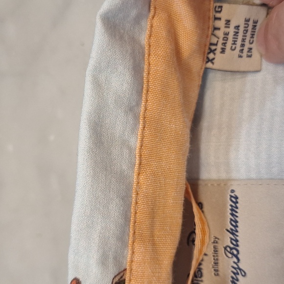 New Tommy‎ Bahama Disney Parks Men's Lt Blue Shirt Mickey Mouse Surf Cartoon XXL - Picture 4 of 11